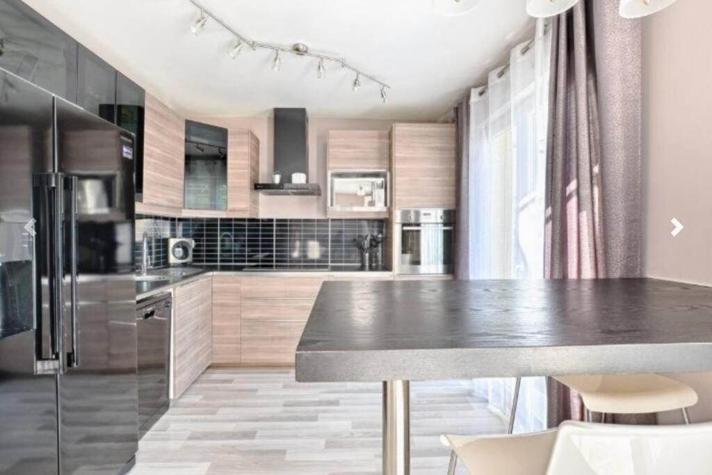 Maison 120 M² A Vigy Exterior photo